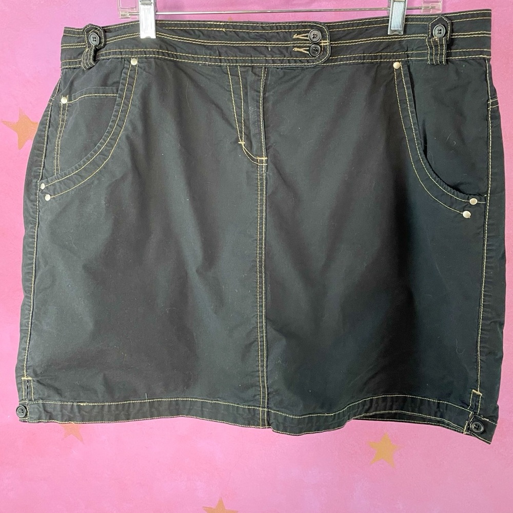 Perfect Poplin by Avenue Black Contrast Stitch Skirt Size 16